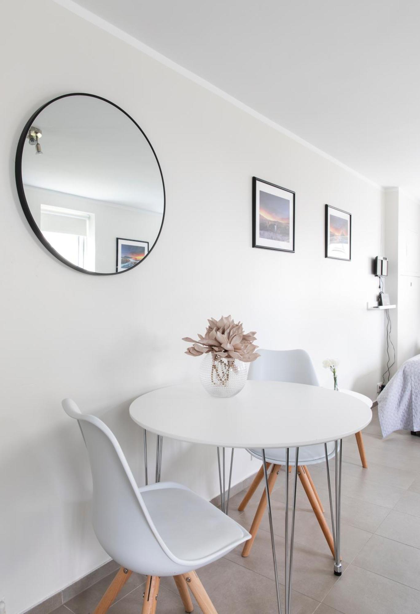 Beautiful And Quiet In Center - Perfect Location * Reykjavik
