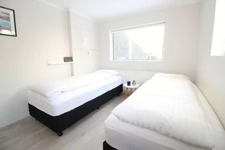 Beautiful And Quiet In Center - Perfect Location *